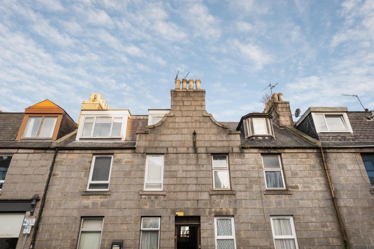 Hutch 2 Bed Apart Aberdeen Bagian luar foto